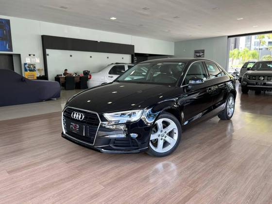AUDI A3 1.4 TFSI FLEX SEDAN PRESTIGE TIPTRONIC